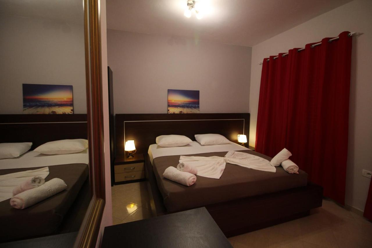 Hotel Prishtina Sarande Exterior photo